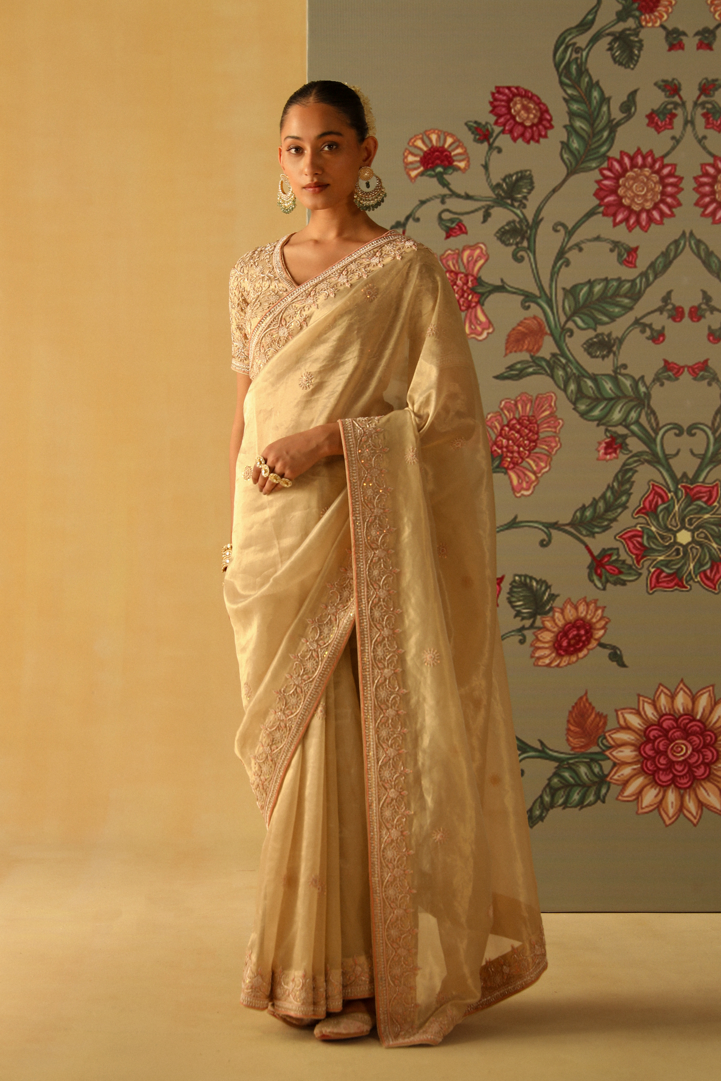 Saraa - Gold Tissue Saree Set