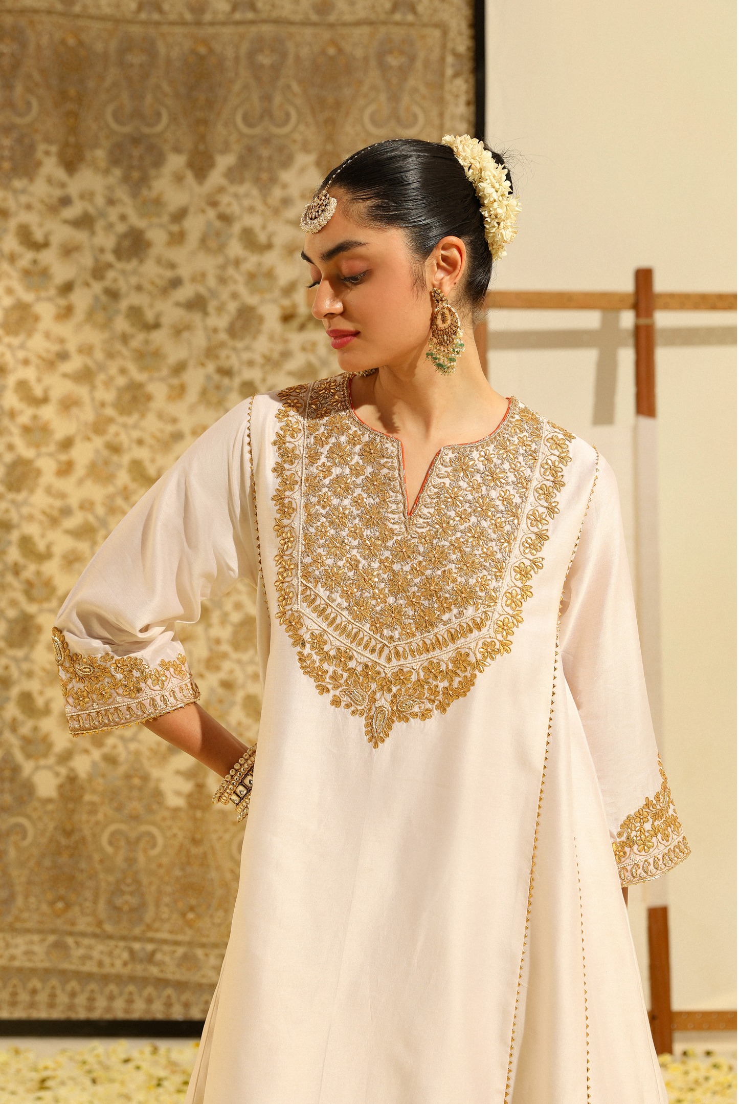 Shaheen Hand Embroidered Short Chauga with Salwar - Daisy Ivory