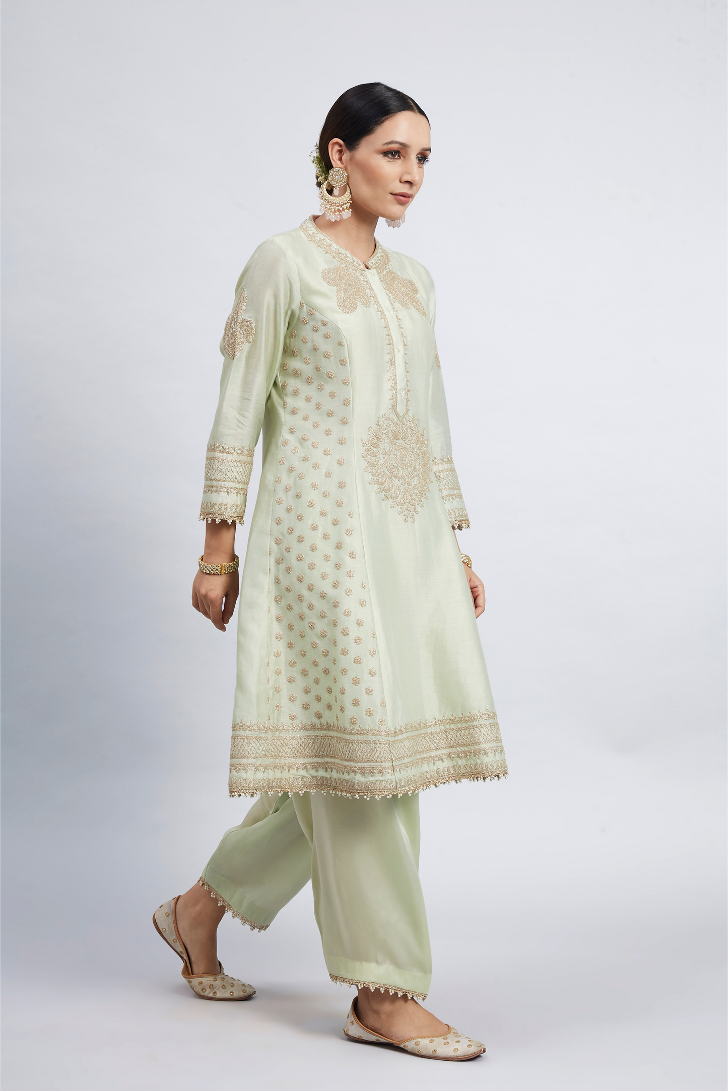 Naazira Embroidered Kurta Set - Mint Green