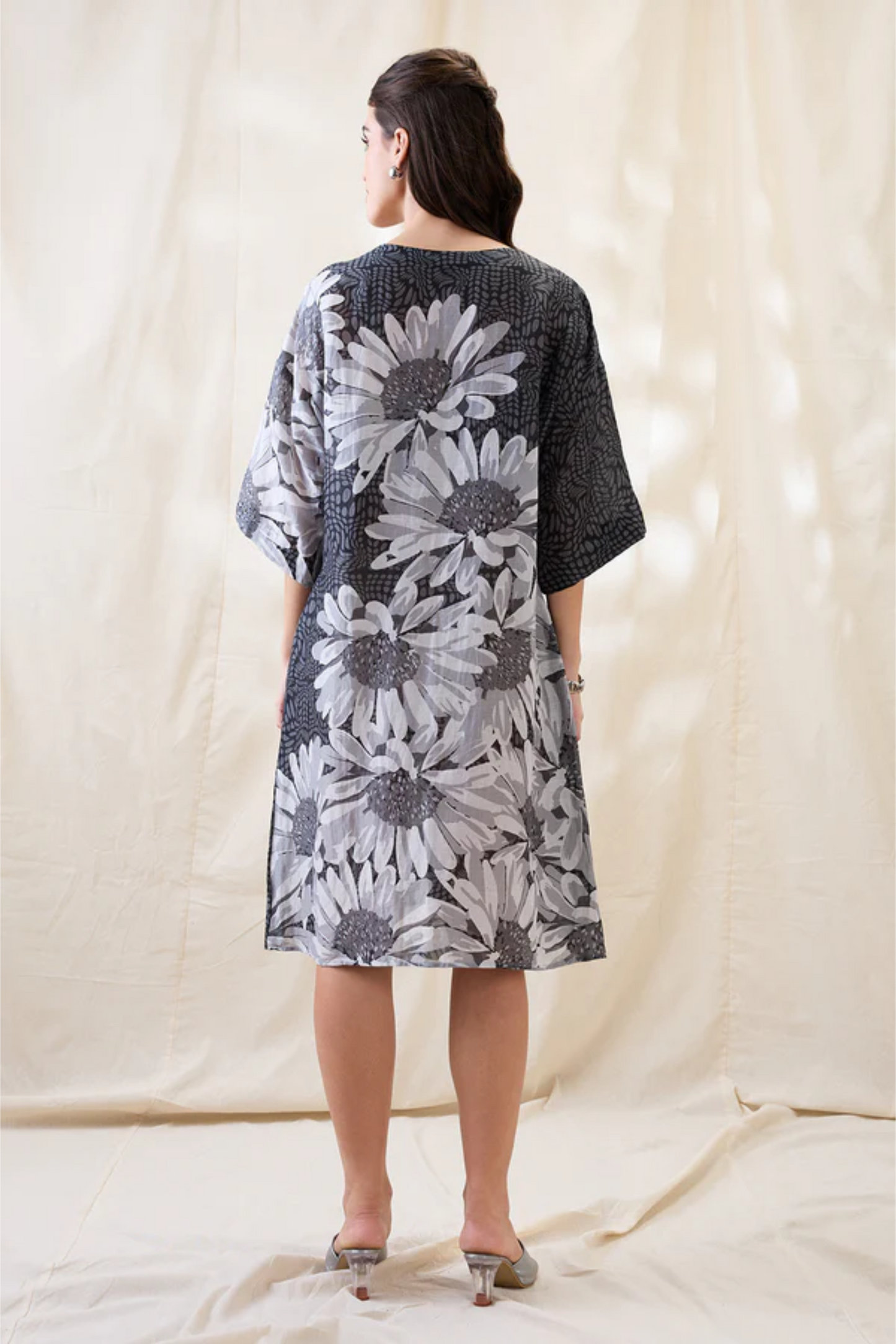 Ravya Embellished Boxy Dress (Black)