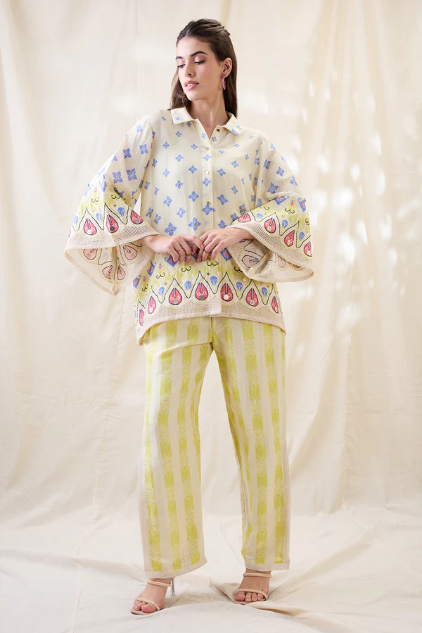 Kitchra Appliqued co-ord set (Beige)