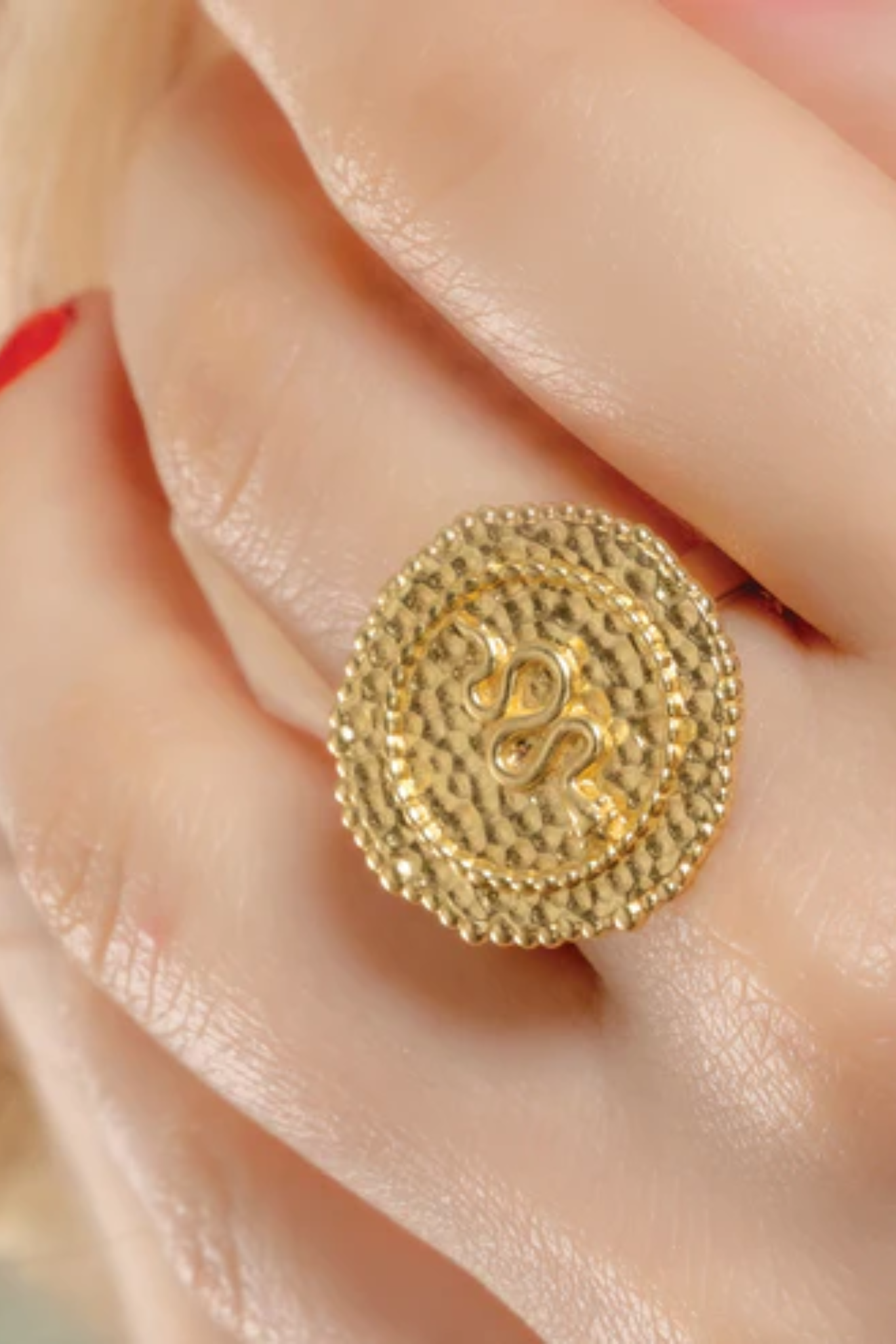 Textured Snake Coin Shape Ring