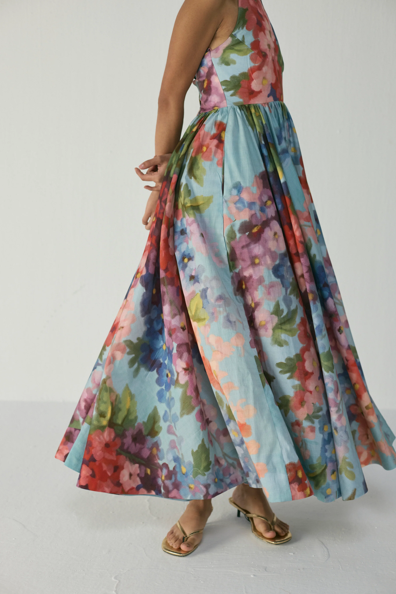 DARLINGTON HALTER NECK DRESS