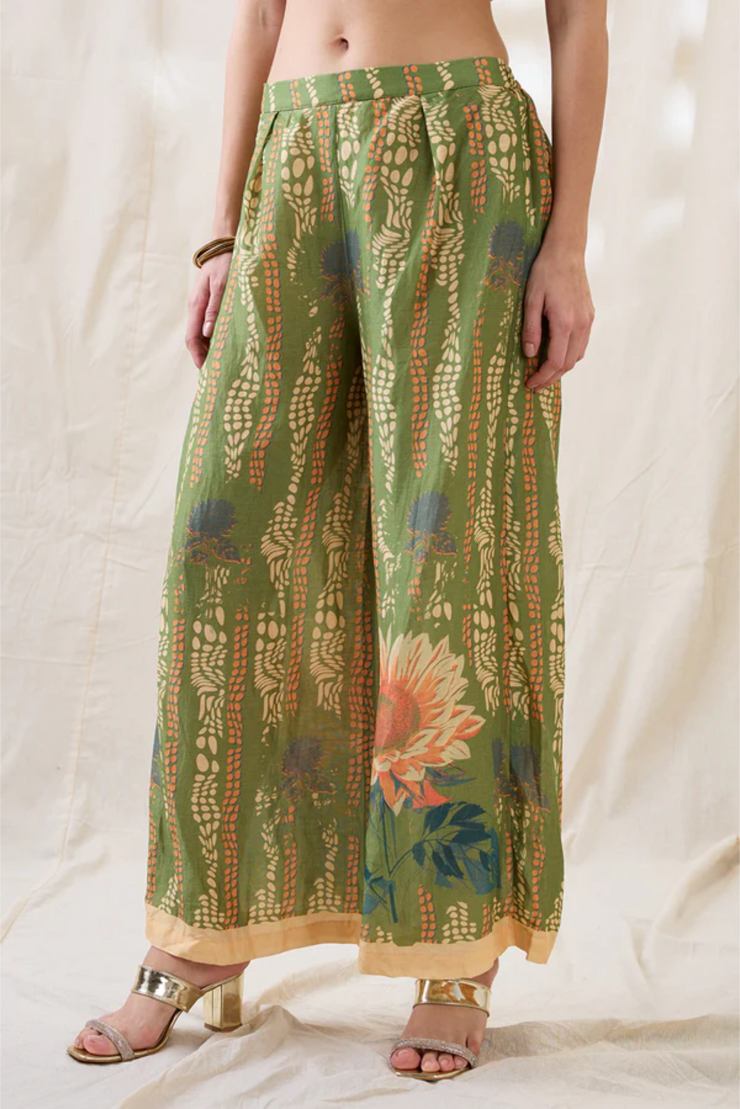 Ravya Embroidered Co-ord Set (Green)