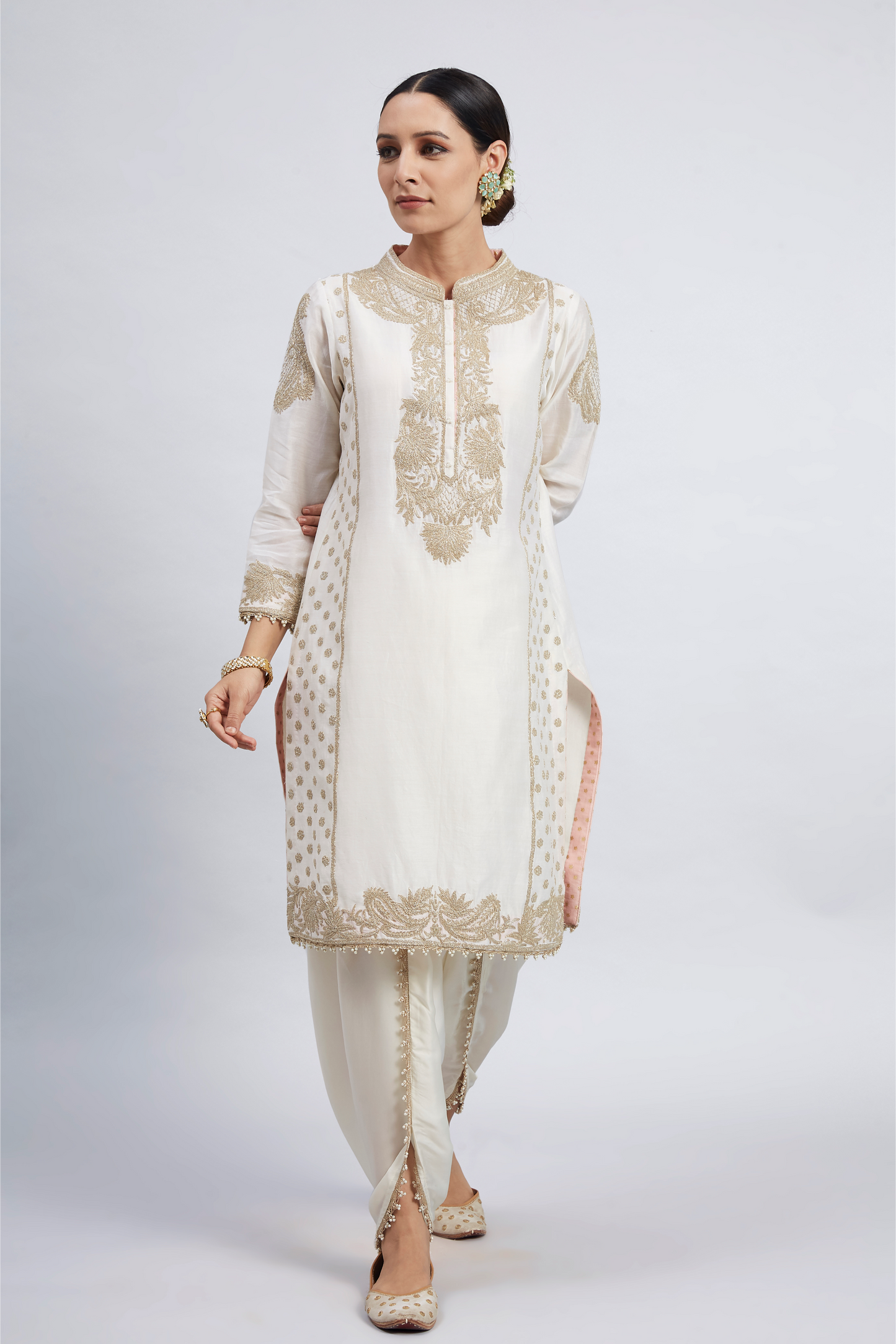 Aabish Pearl Embroidered Kurta Set - Daisy Ivory