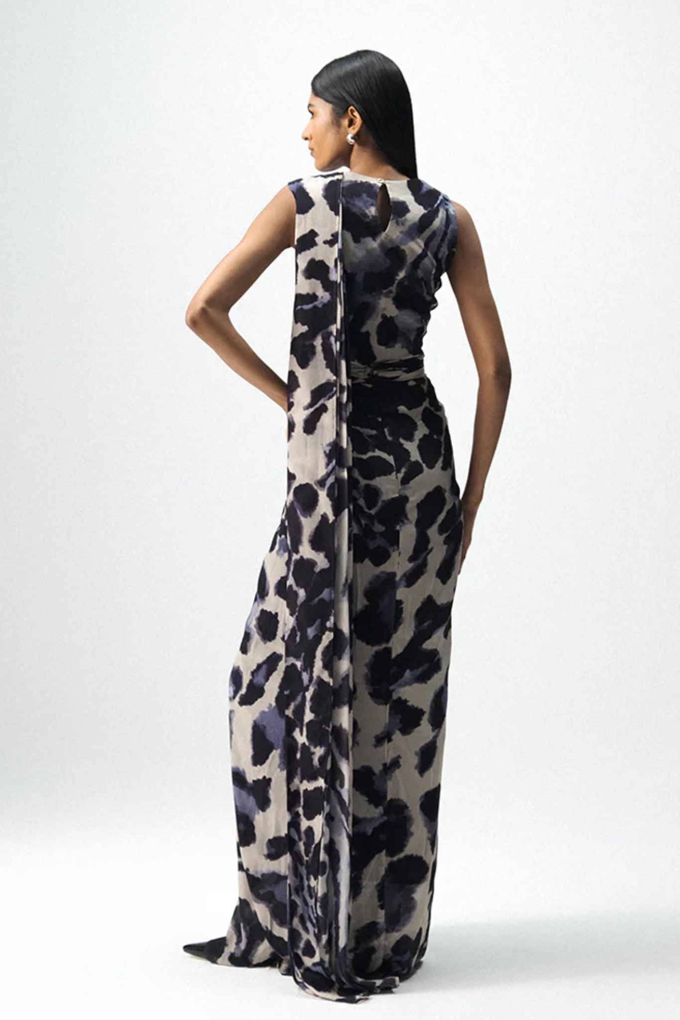 SAMBURU TOP AND PRE-DRAPED SAREE SET