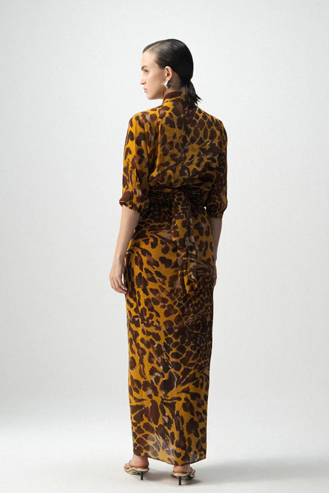 CHITARA TIE UP TOP AND KNOTTED SKIRT SET