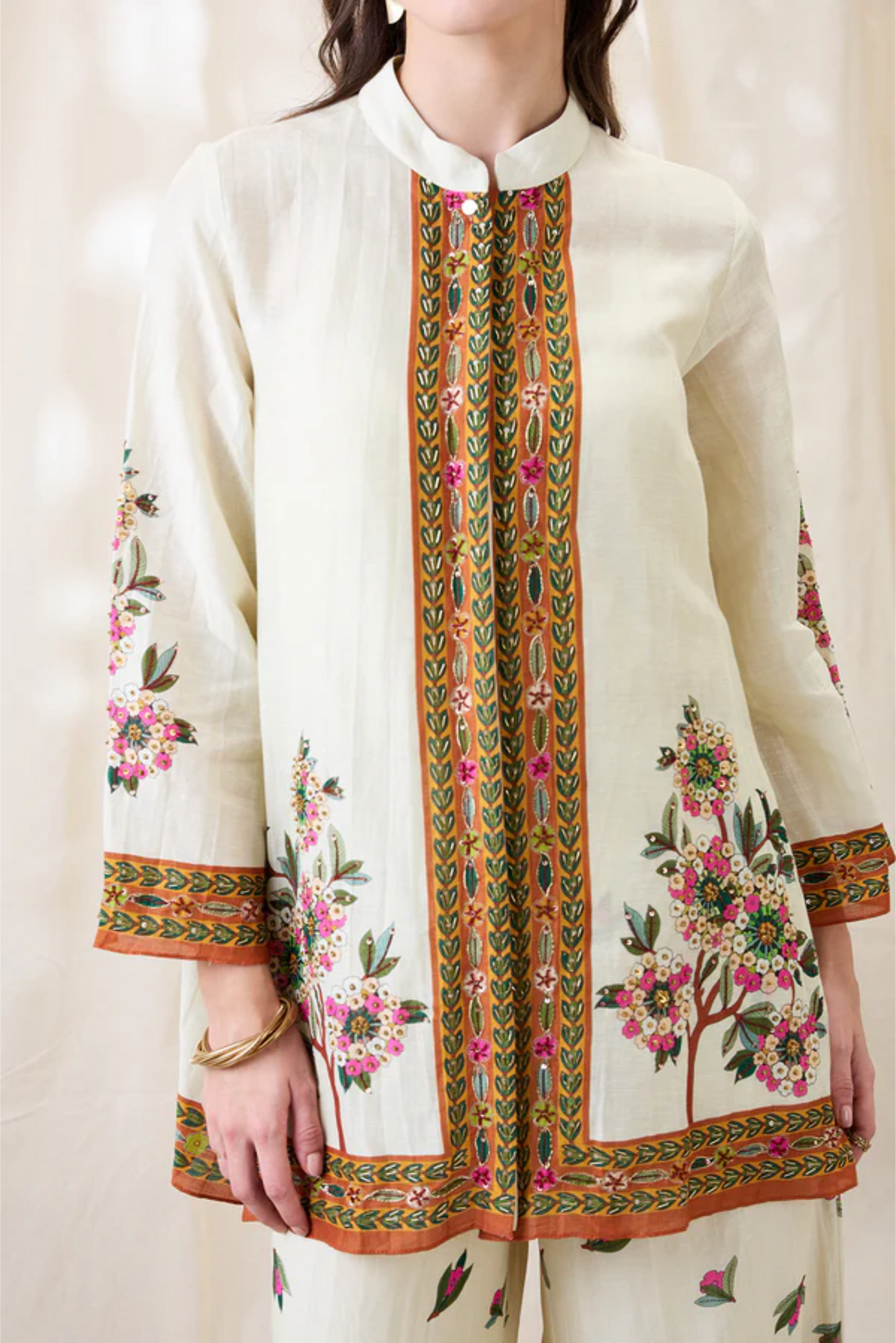 Gulzaar Embroidered Kurta Set