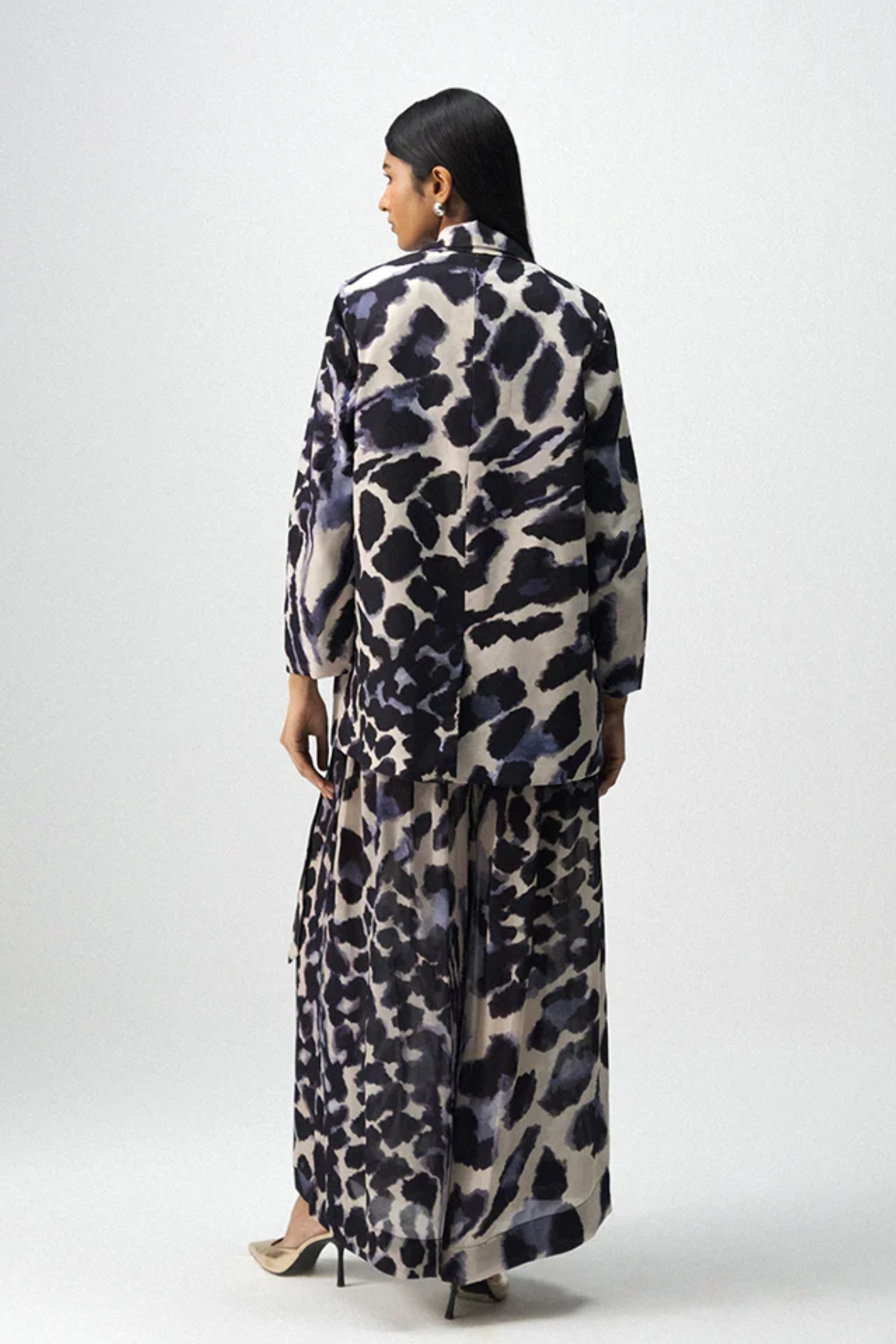 SAMBURU BLAZER & PANTS SET