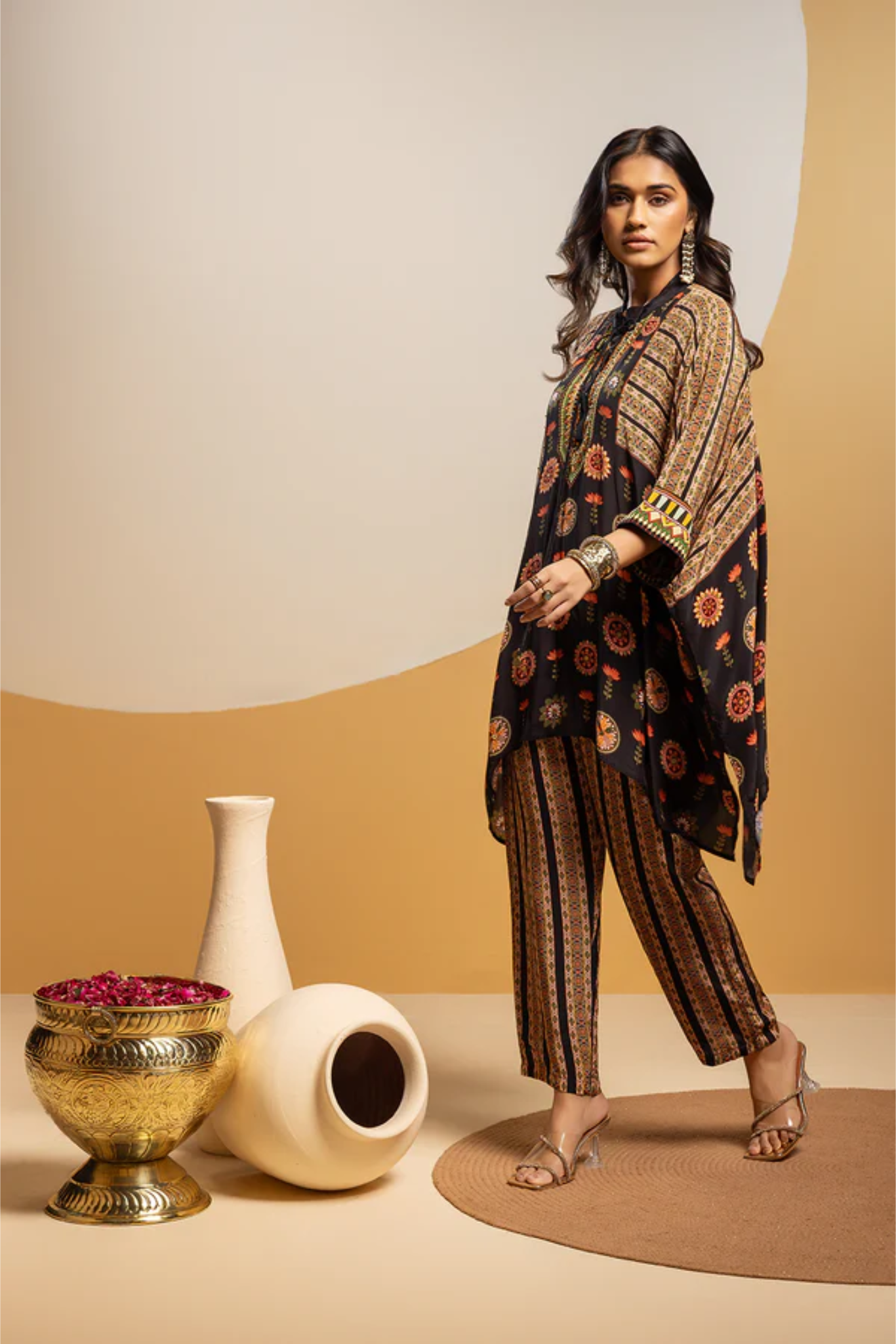 Taarani Embellished kimono kurta set