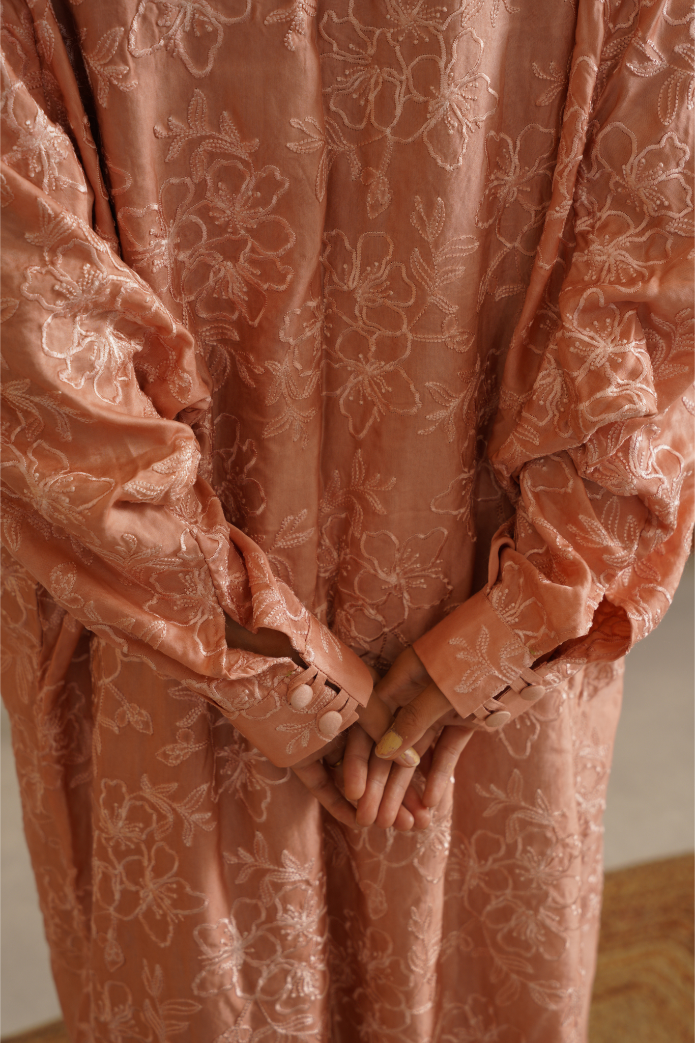 Embrace cape - Salmon Pink