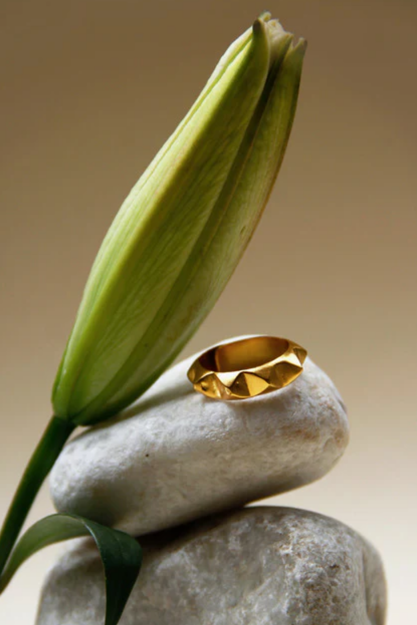 Edgy Ring - Gold