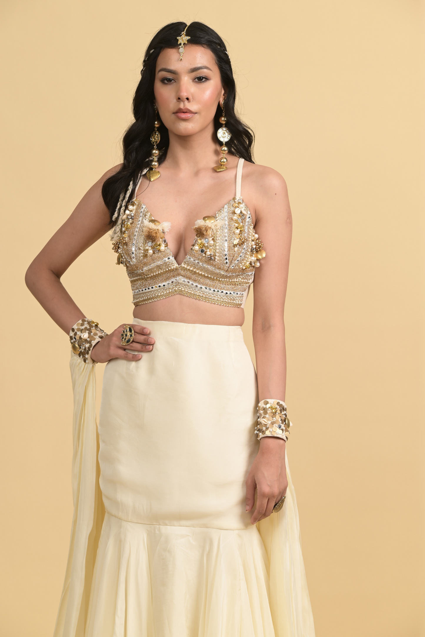 Mehbooba Ivory Set