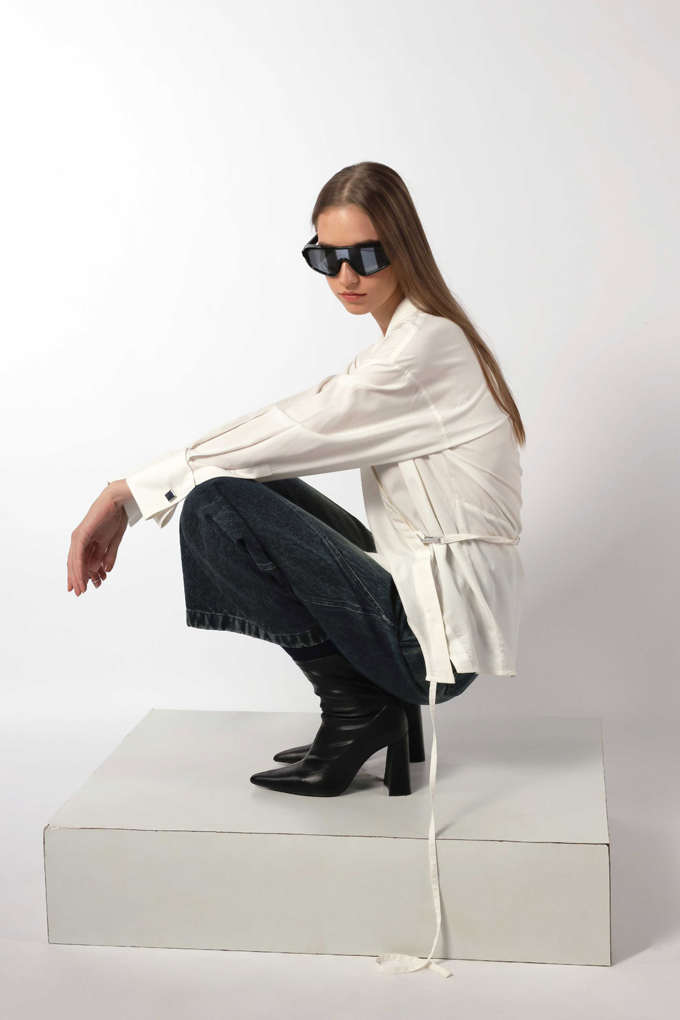 Lady In White Aloe Vera Shirt