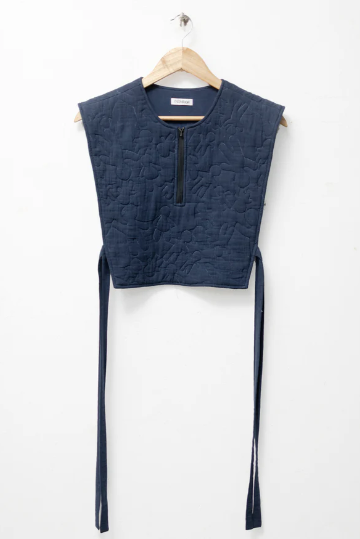 ECLIPSE QUILTED TOP