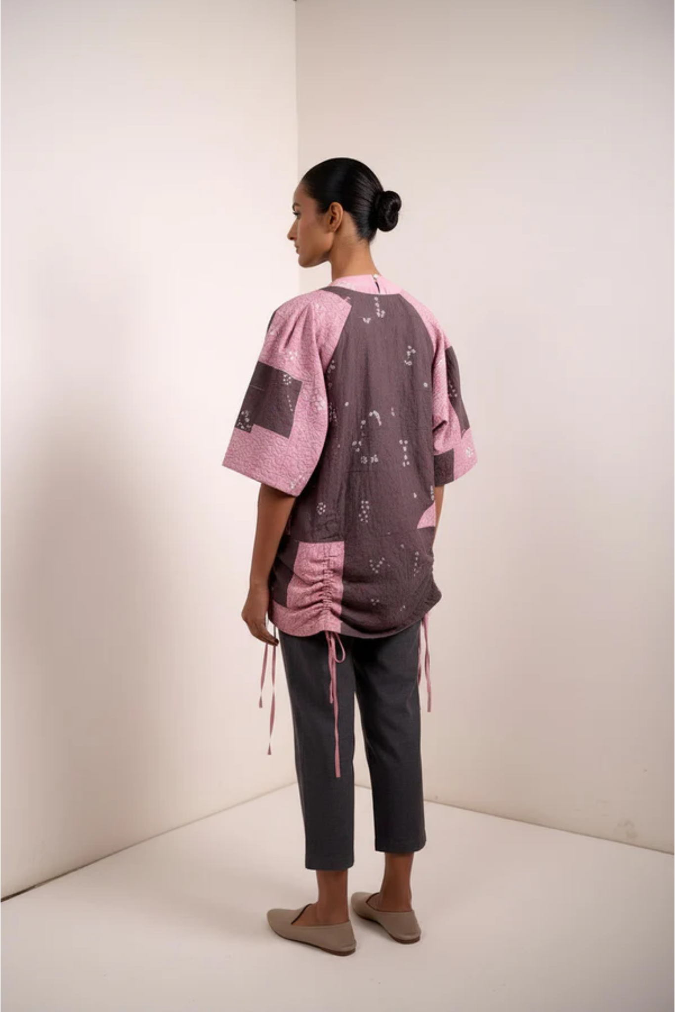 ASTRA BANDHANI JACKET