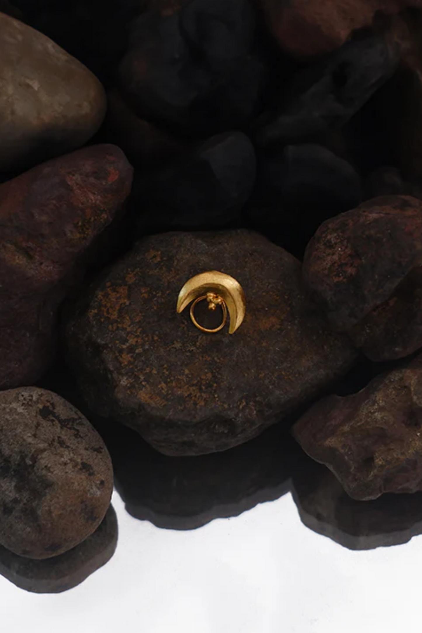 Chand Sitara Nose Pin
