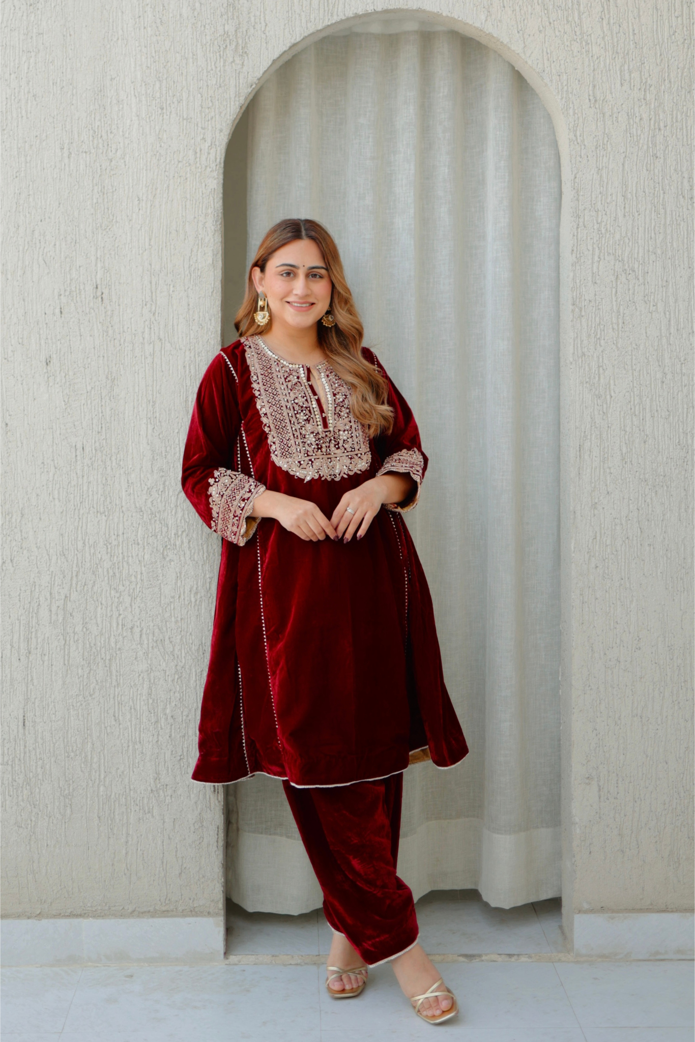 Nisreen - Short Kalidaar Chauga with Salwar