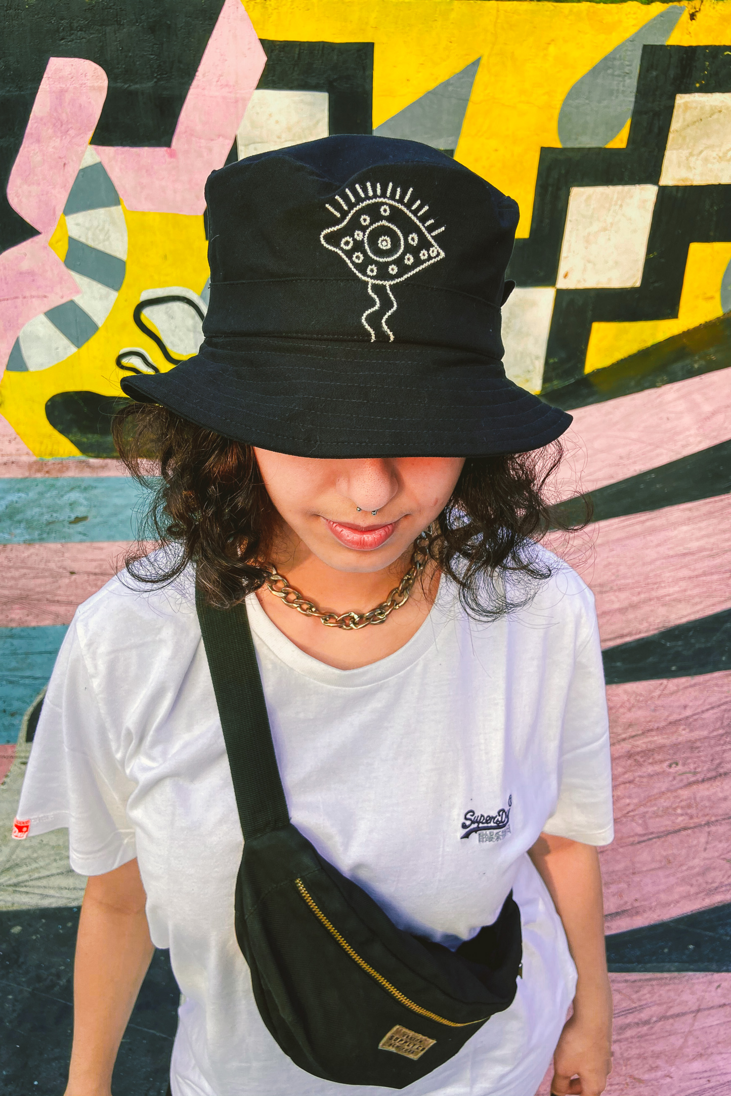 INDRA EYE BUCKET HAT