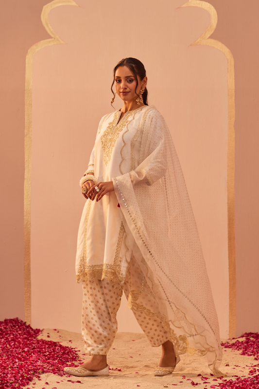 Aaima Kurta Salwar Set - Daisy Ivory