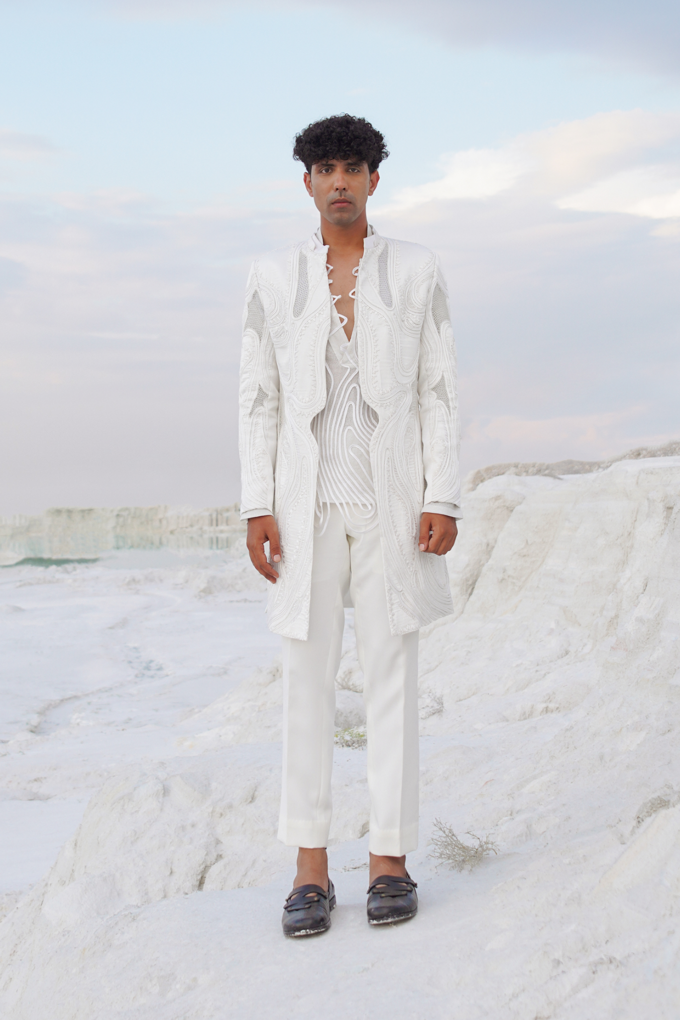 BLANC CUT IND-WESTERN