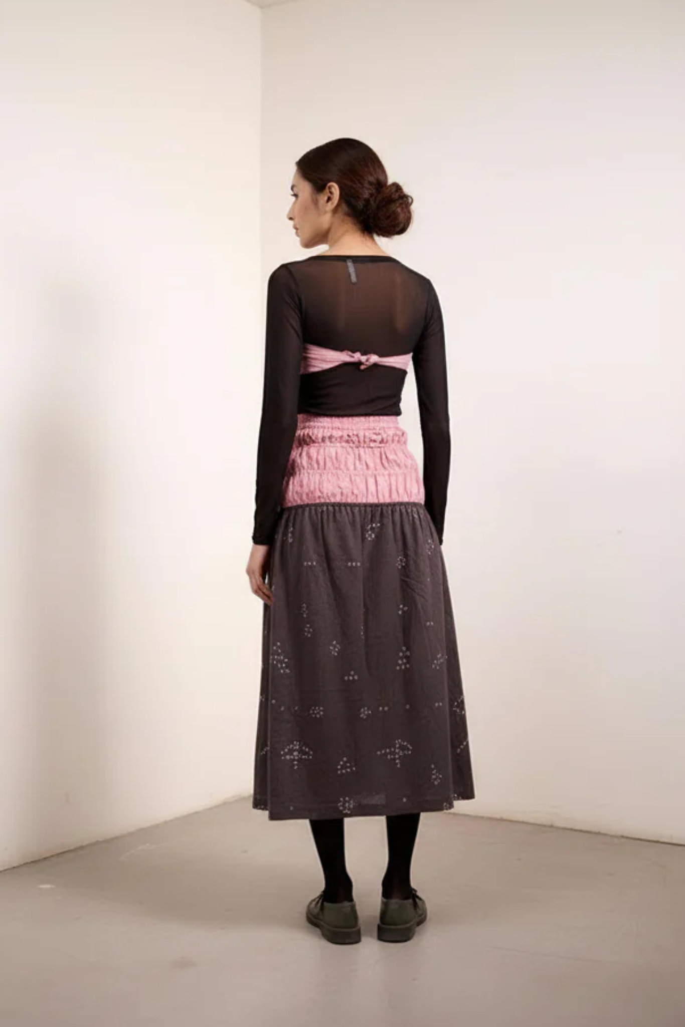 VINE BANDHANI SKIRT