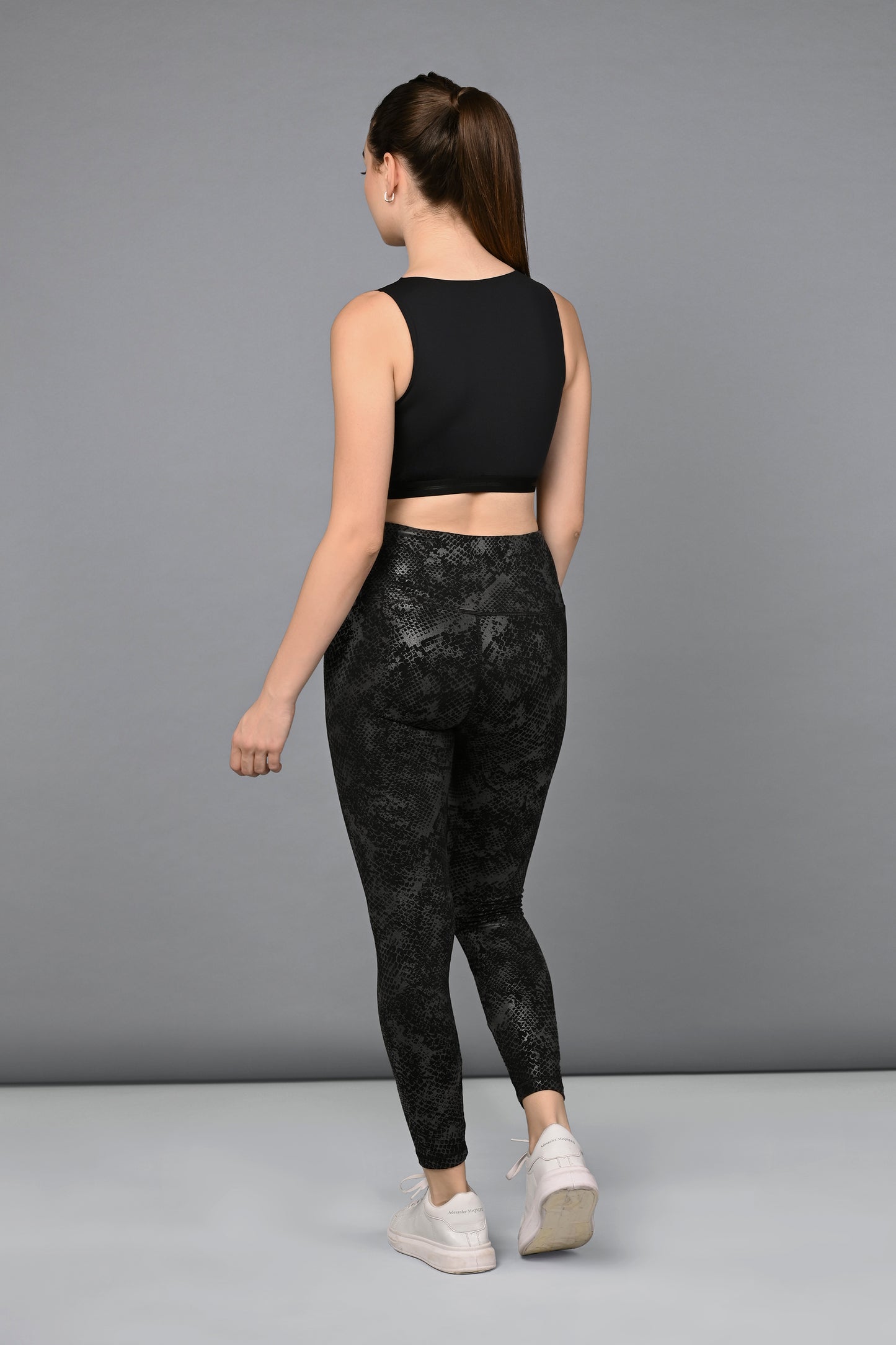 Zipped Sports Bra and Metallic Legging