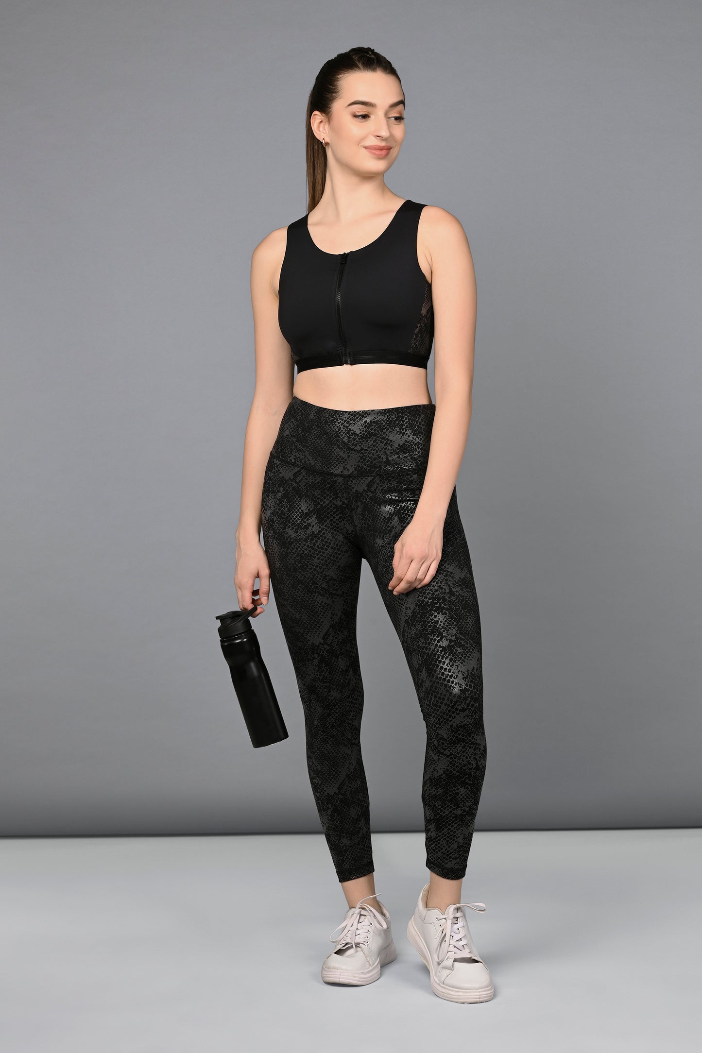 Zipped Sports Bra and Metallic Legging