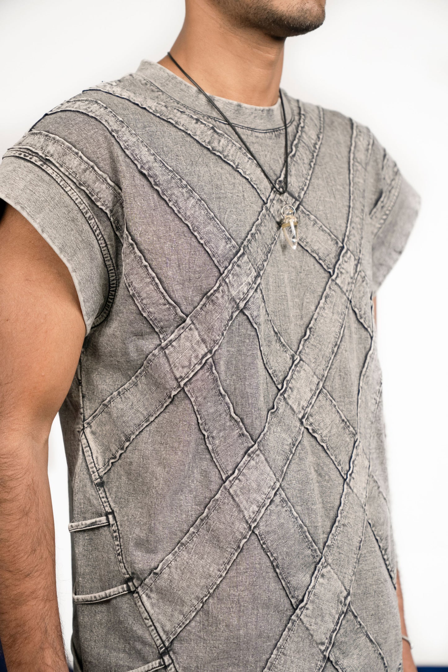Raw strings tee