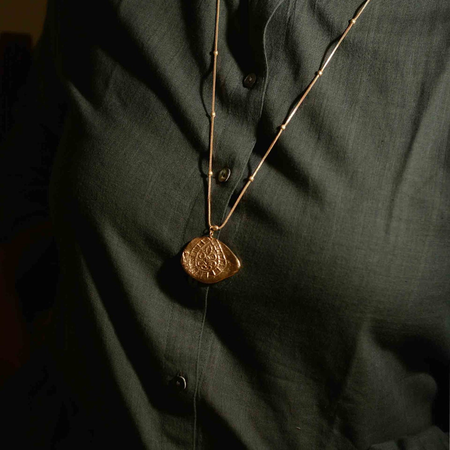 Fossil Pendent L2