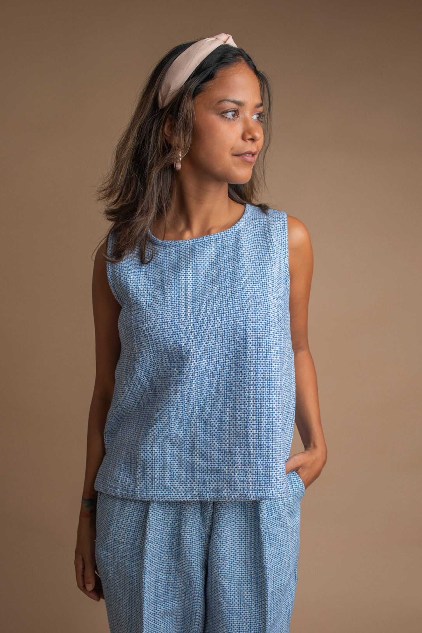 Akira Top - Woven Texture