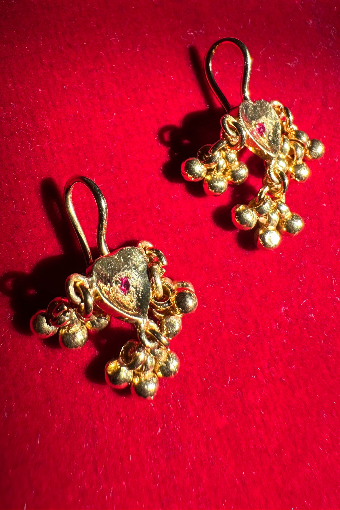 Noor Baali Earrings-Gold
