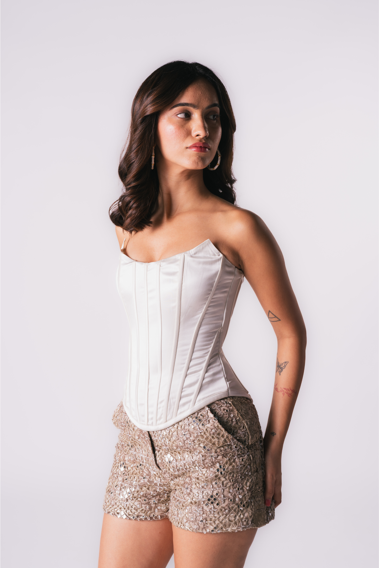 Aaina shorts