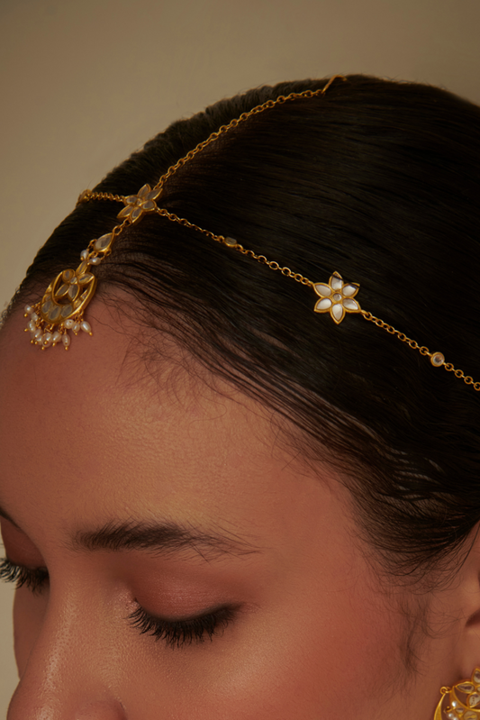 Chaand Phool Maang Teeka with Mirror Polki and Pearls