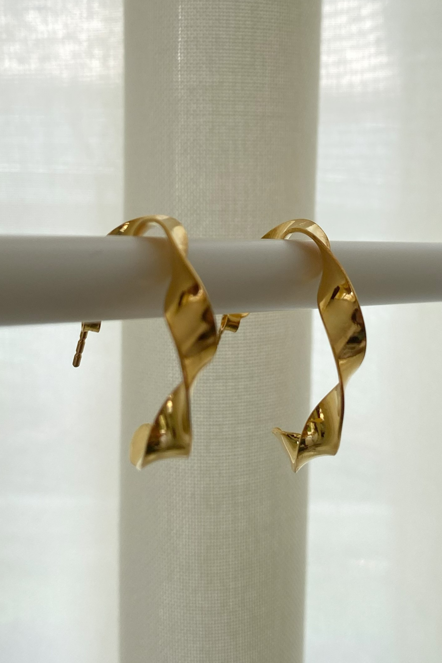 Twisted Hoops