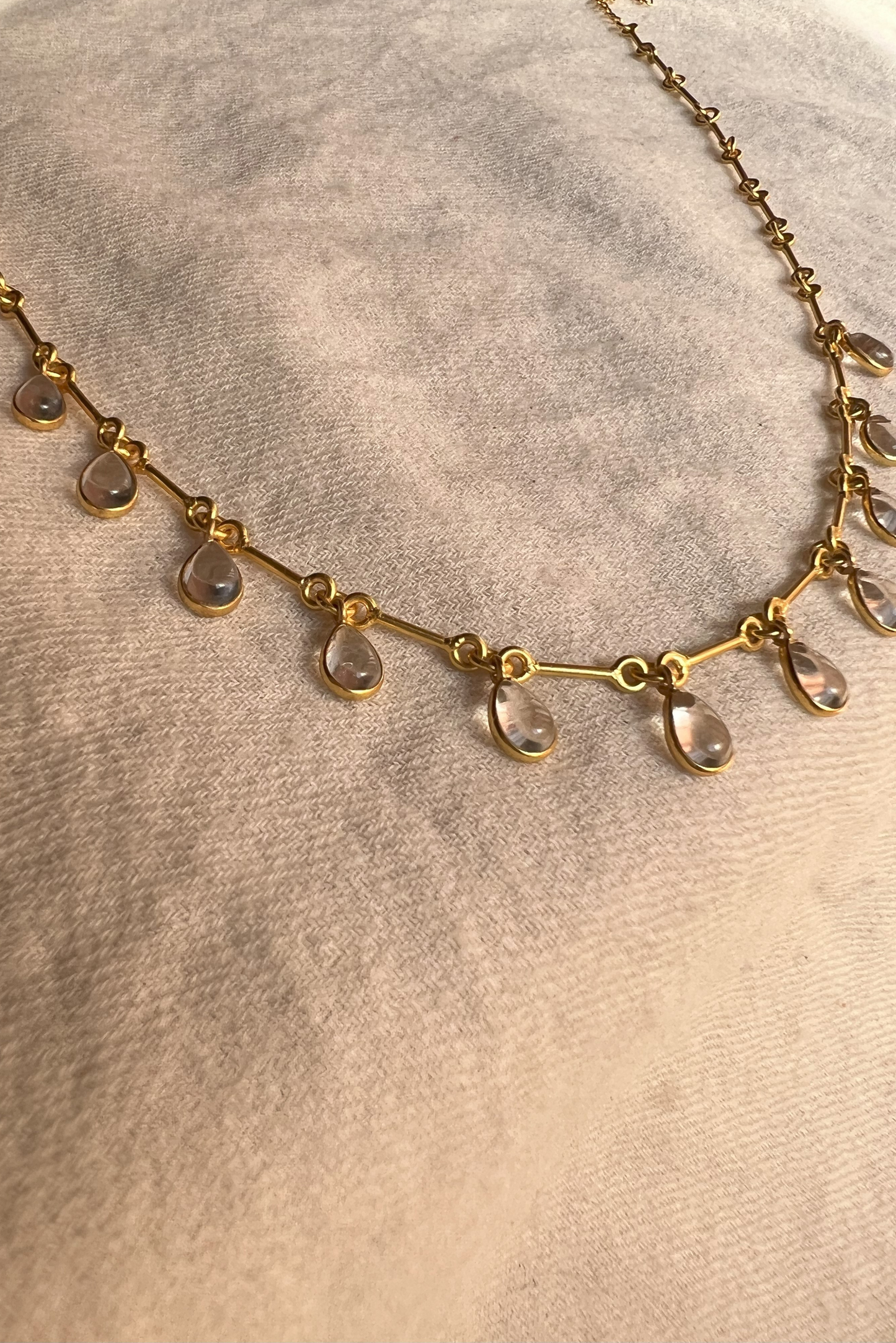 Nargis Necklace
