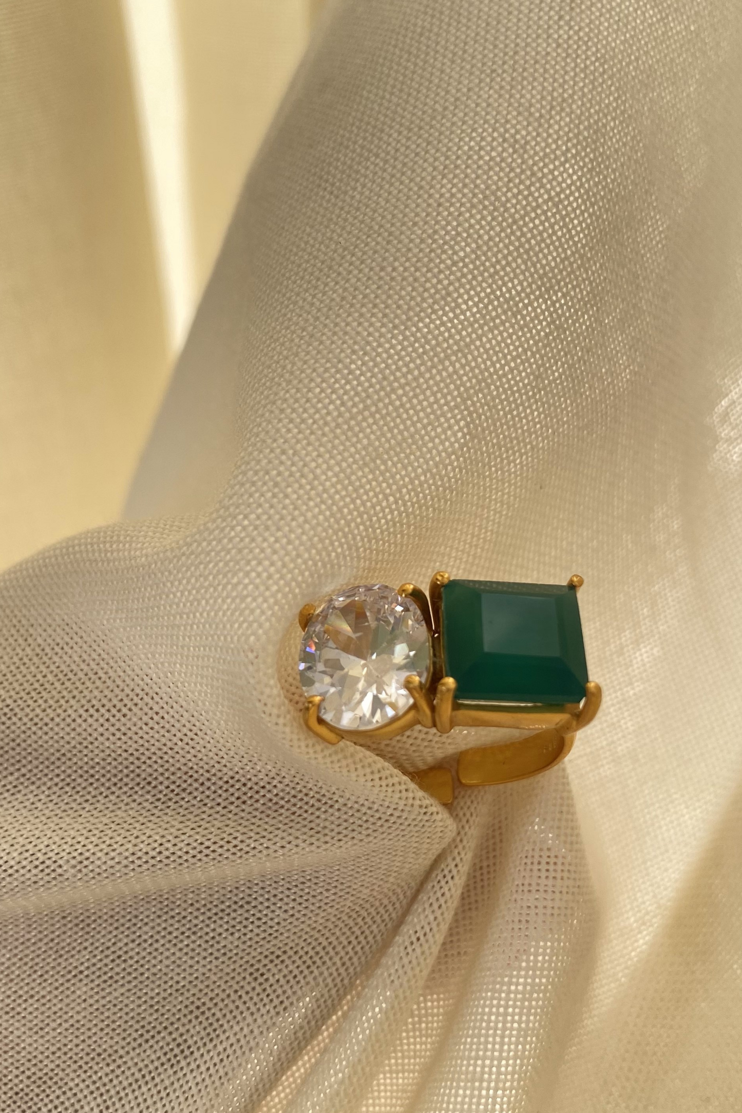 Green onyx - Swarovski Ring
