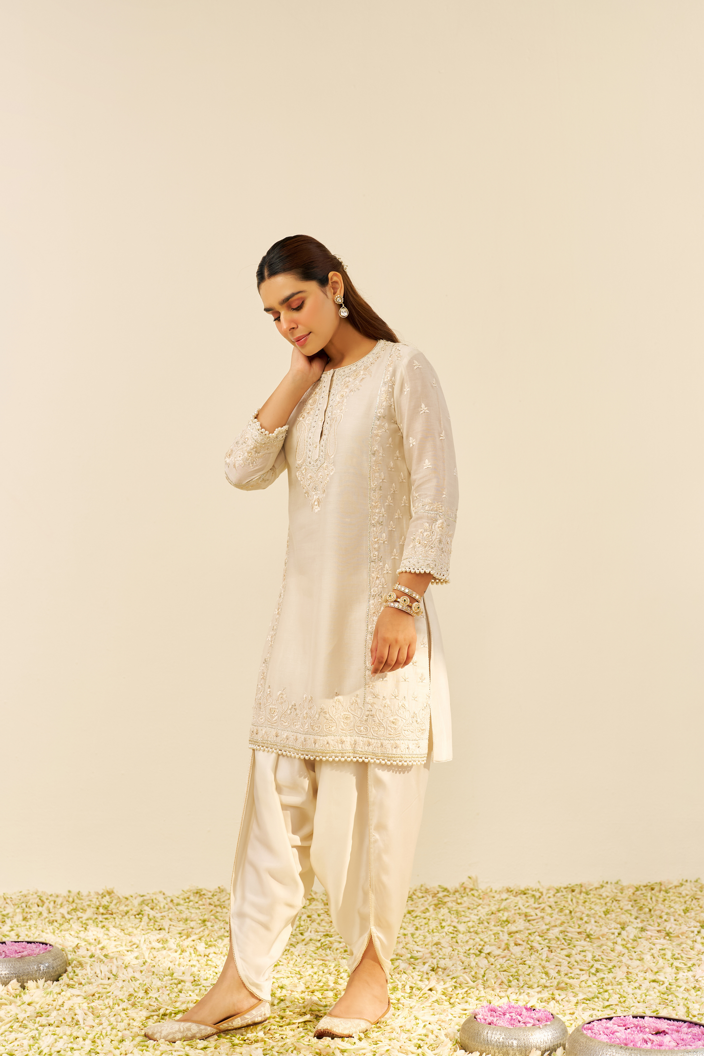 Zaisha - Daisy Ivory Short Kurta With Dhoti and Dupatta
