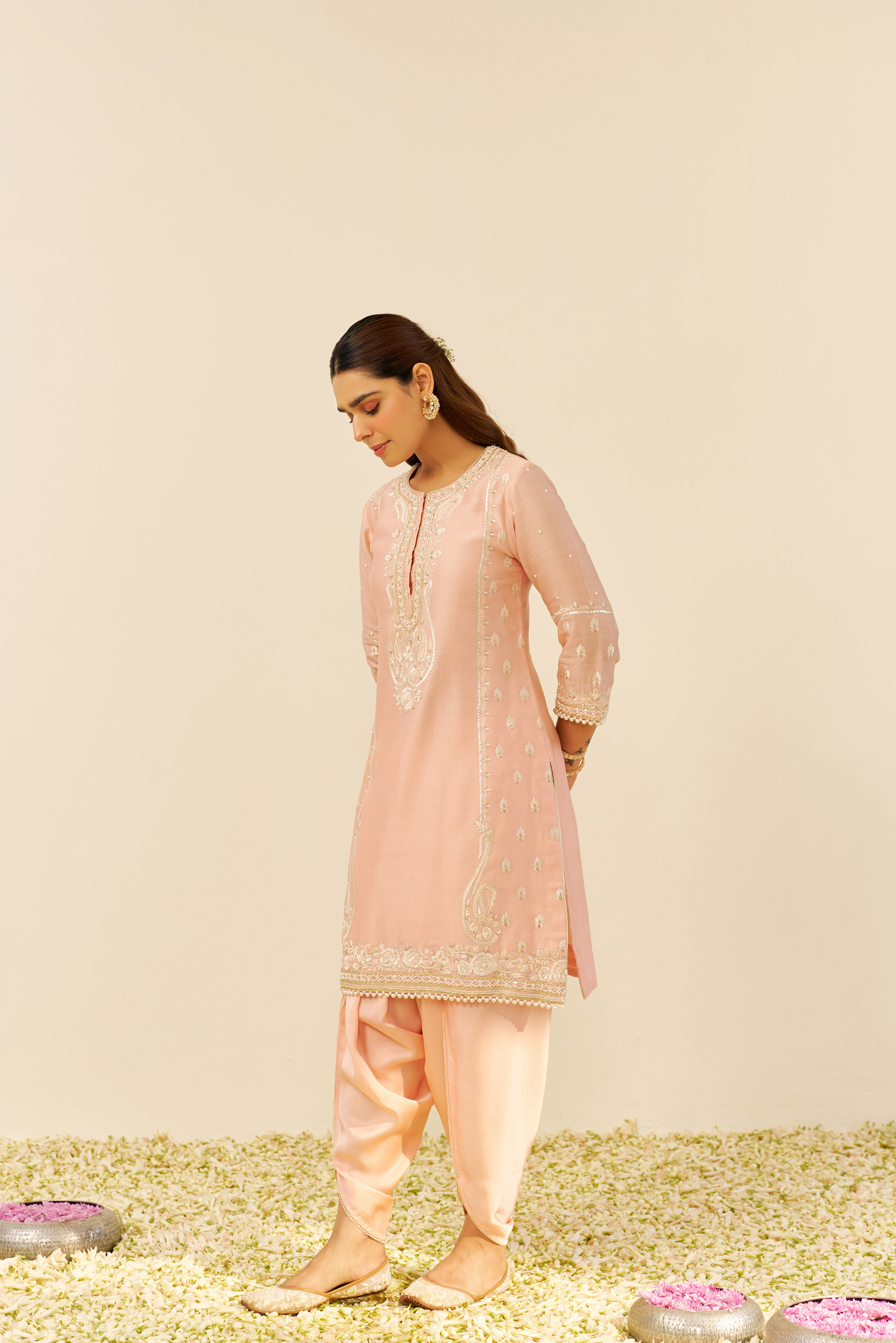 Zahra - Off Rose Short Kurta With Dhoti and Dupatta