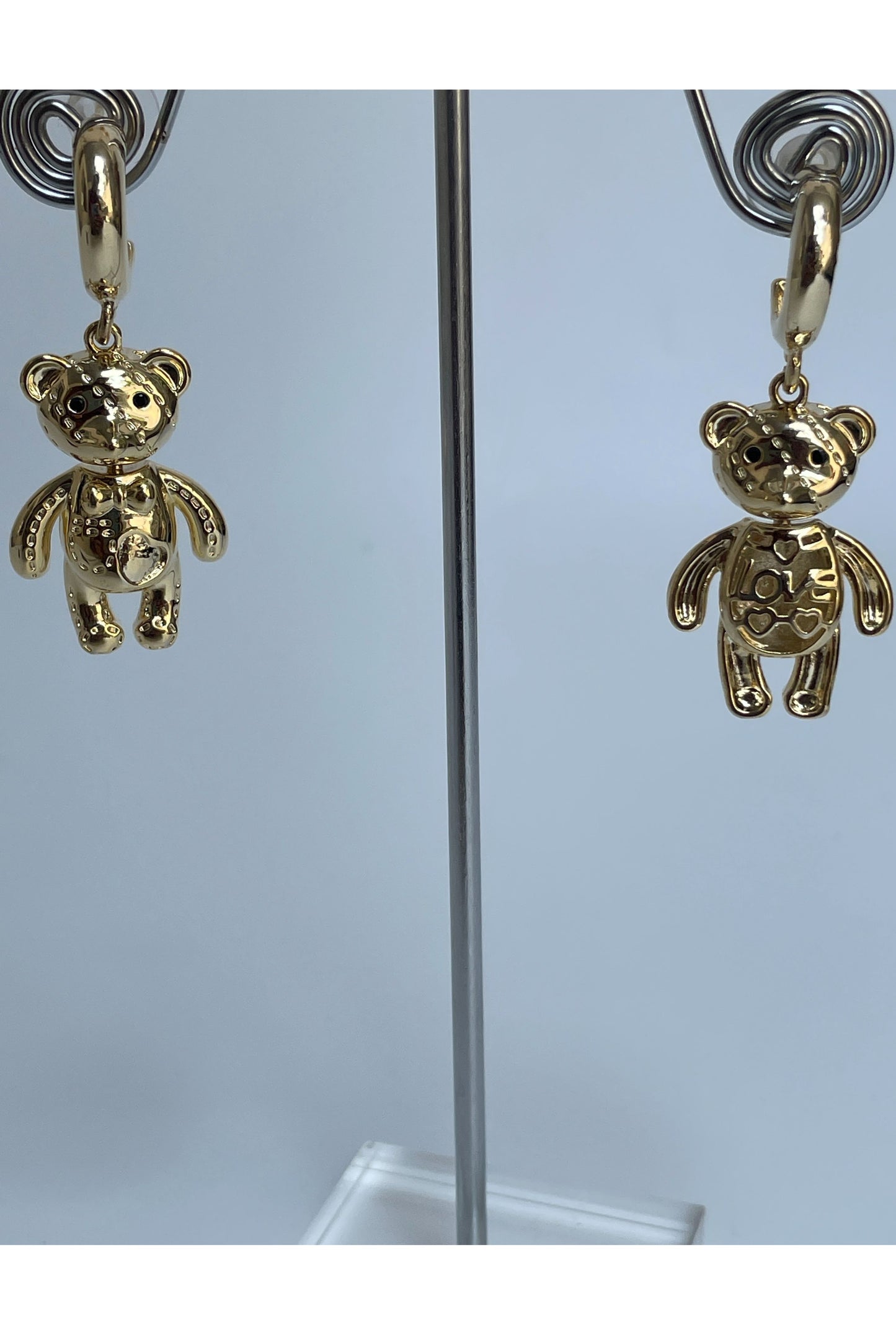 Unique Dangling Bear Motif Earrings
