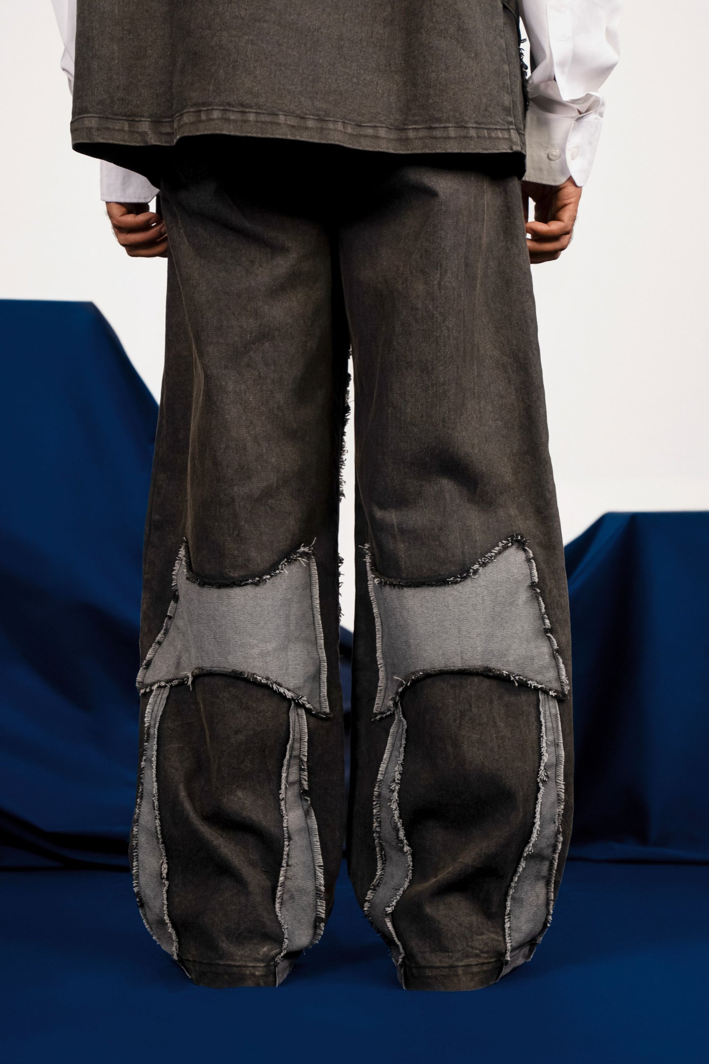 SHINING ARMOUR PANELLED DENIM