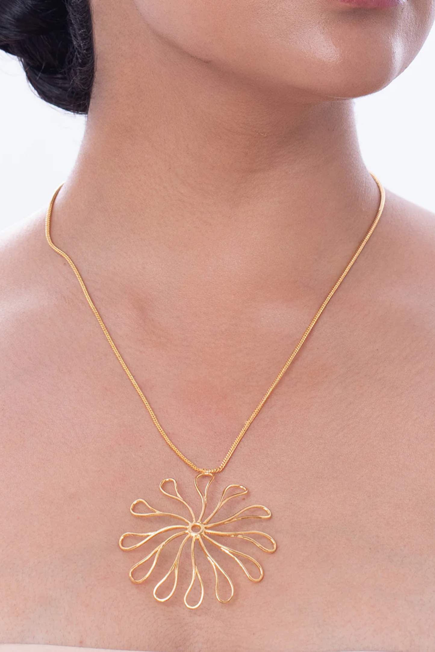 Blooming Flower Necklace