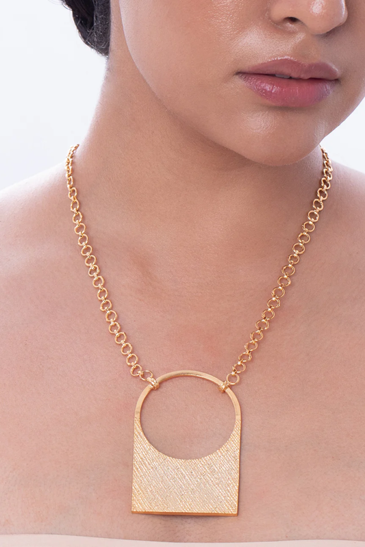Contour Necklace