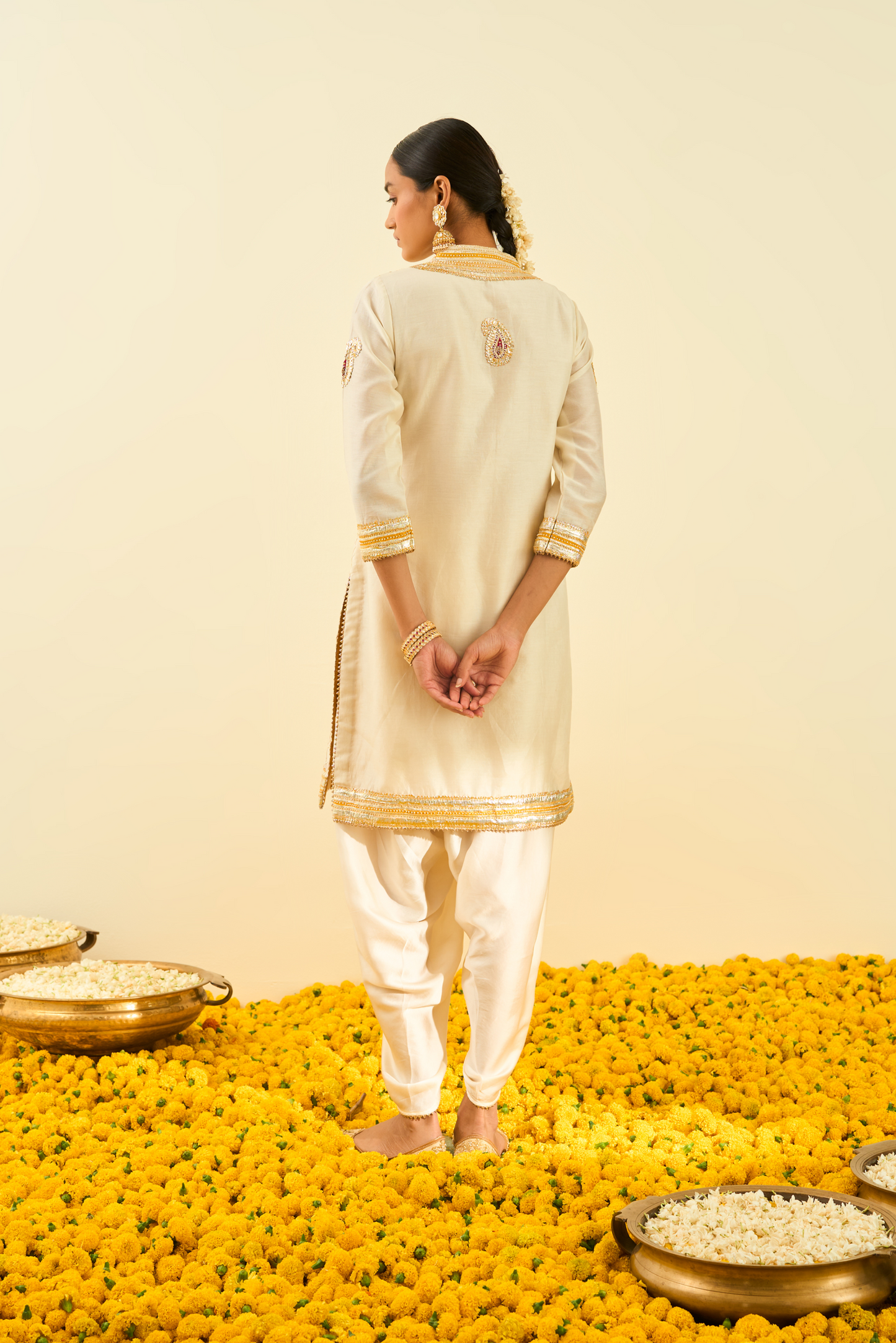 Aliza Kurta With Dhoti - Daisy Ivory