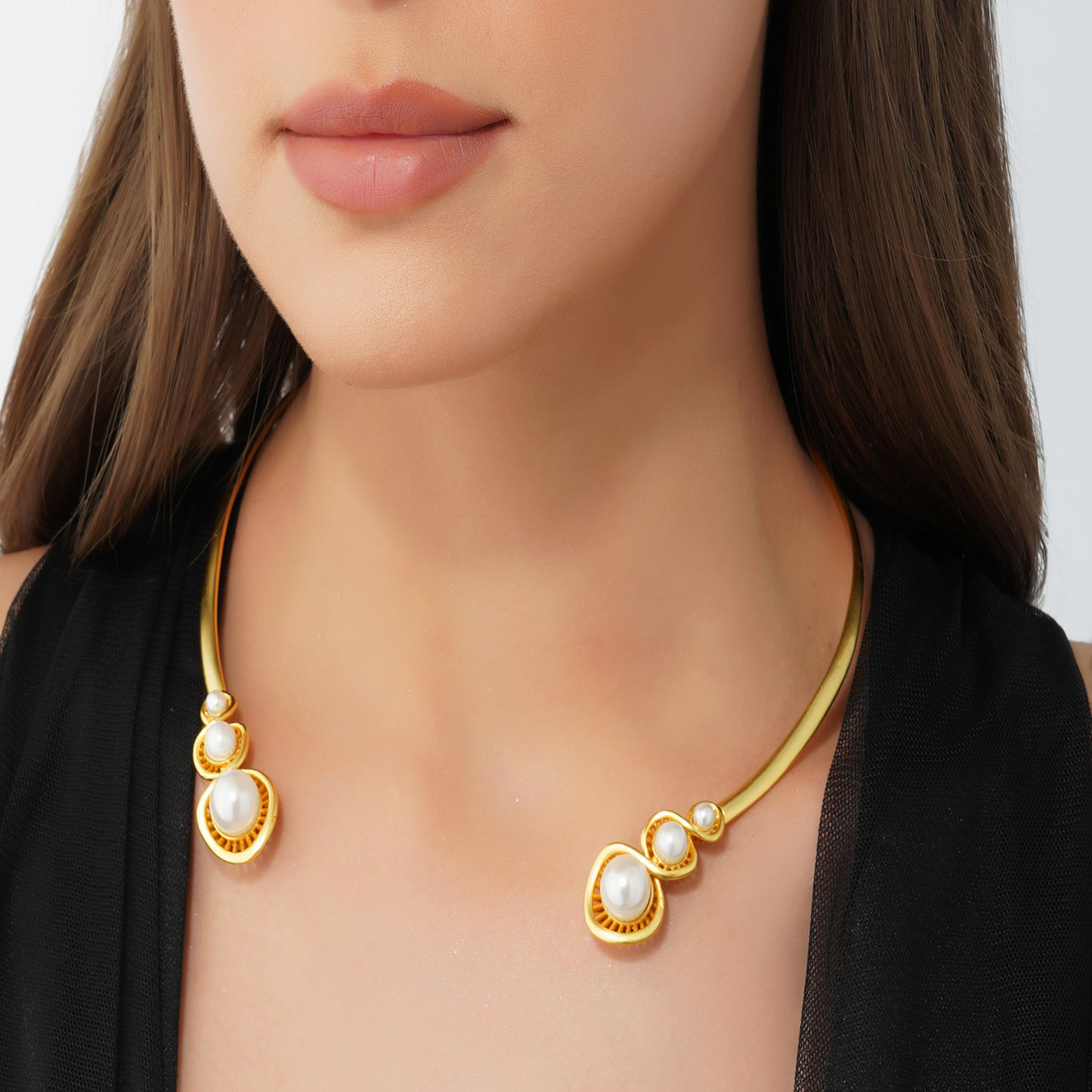 Go Getter Collar Necklace