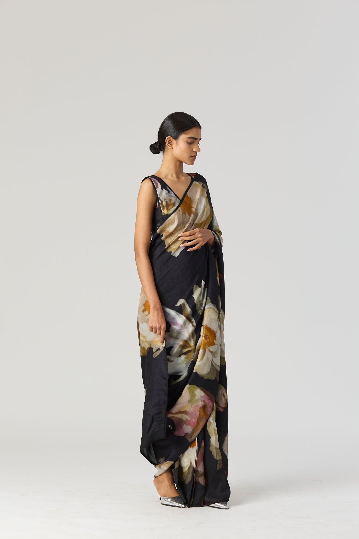 VIVA FIORI PRE-DRAPED SAREE